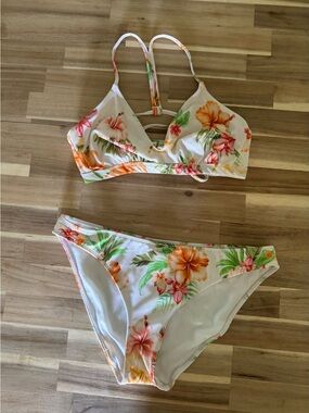 White Floral Two-Piece Bikini Set Hurley
